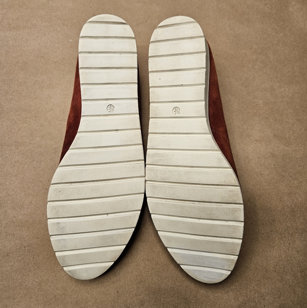 Eileen Fisher wedge ballet almond toe rust suede flats. Size 8.5 - Picture 2 of 2
